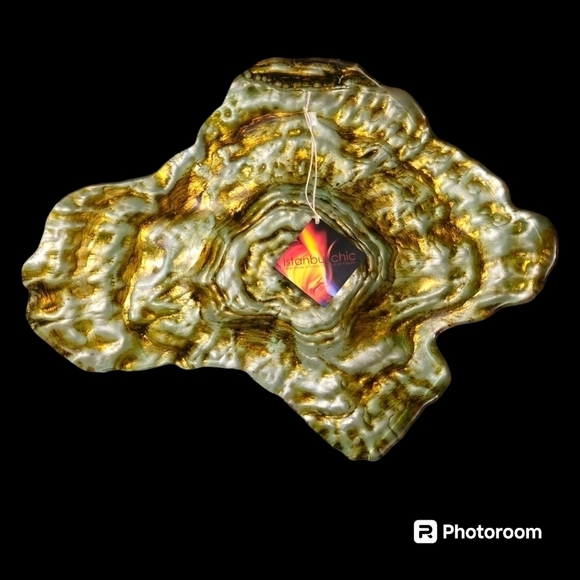 $10 CUT - 14" x 11" Turkish Glass, Clam Shell Hand Painted W/ Gold & Wood Bark - Picture 11 of 12